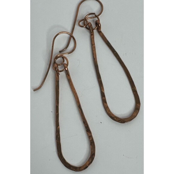 Handmade Oblong Hammered Copper Earrings With Copper French Hooks Minimalist - Picture 4 of 6